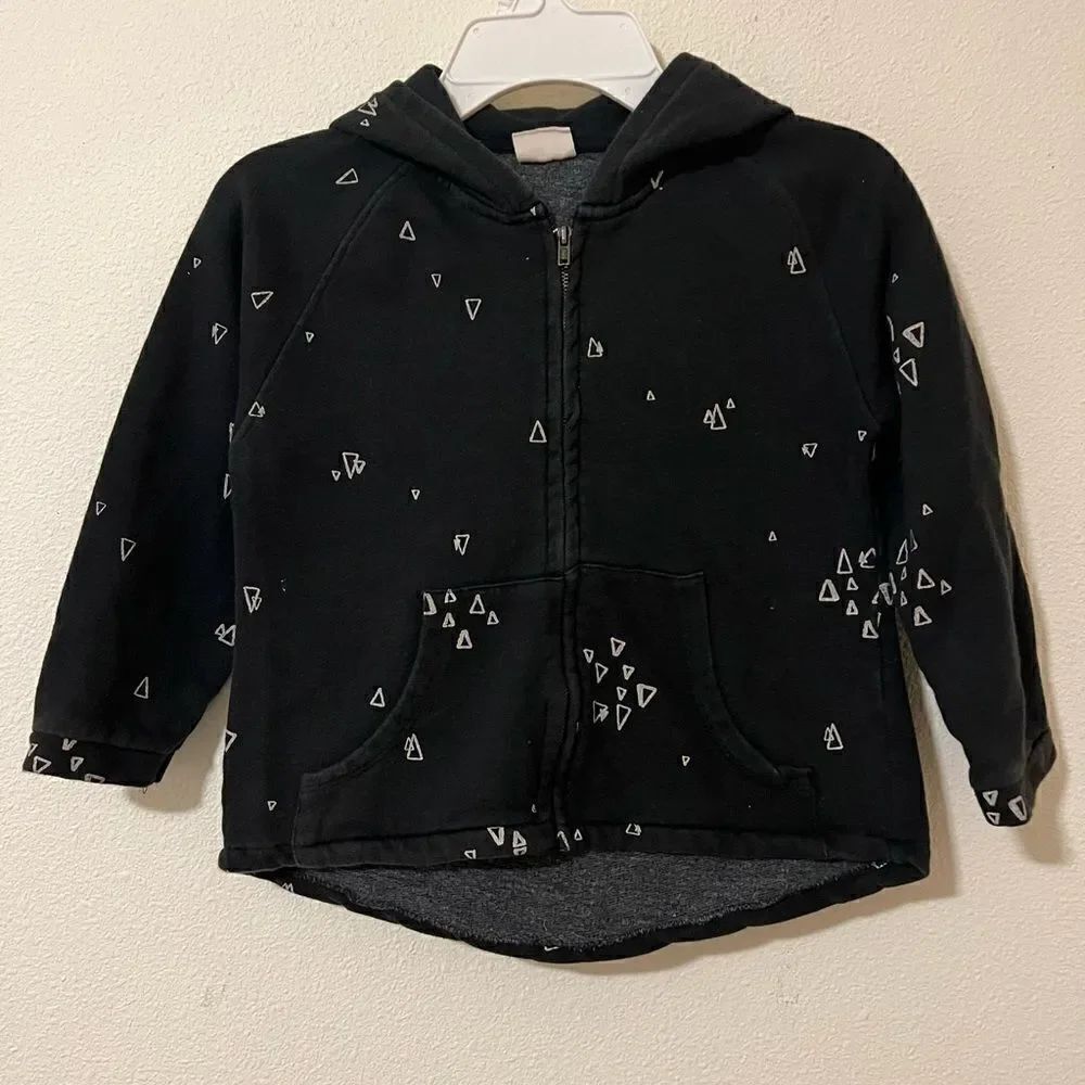 ZARA GIRLS HOODED SWEATSHIRT SIZE 5/6YEARS